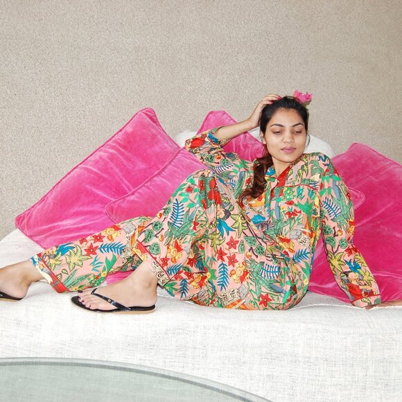 Lovely Farida kahlo Printed Pyjamas Set, Pure Cotton Pjs set, Nightwear Pajamas - Picture 5 of 10